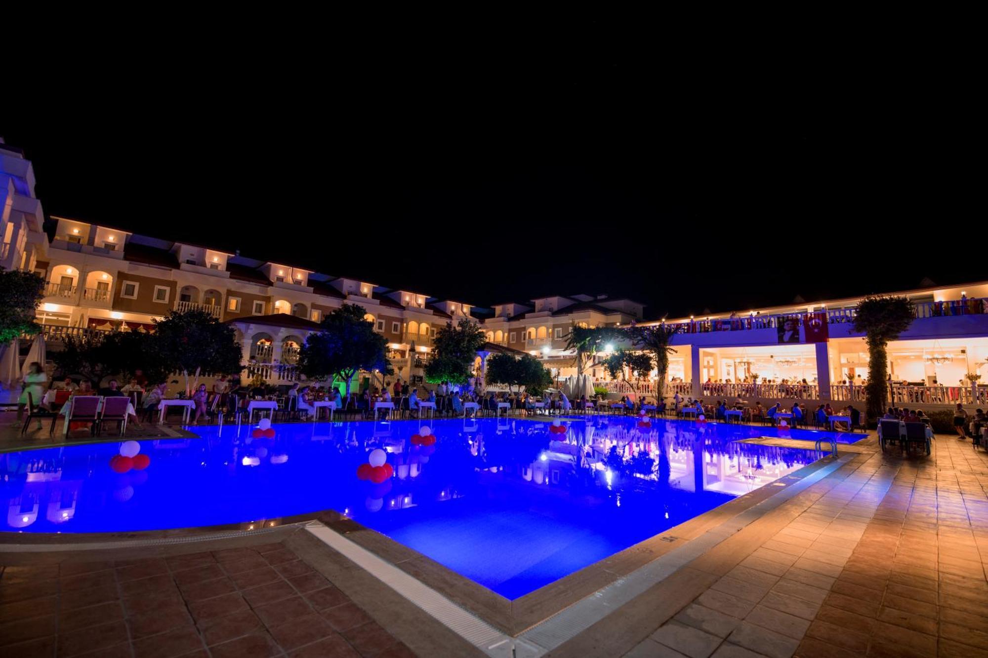 Viking Garden Hotel Kemer Bagian luar foto